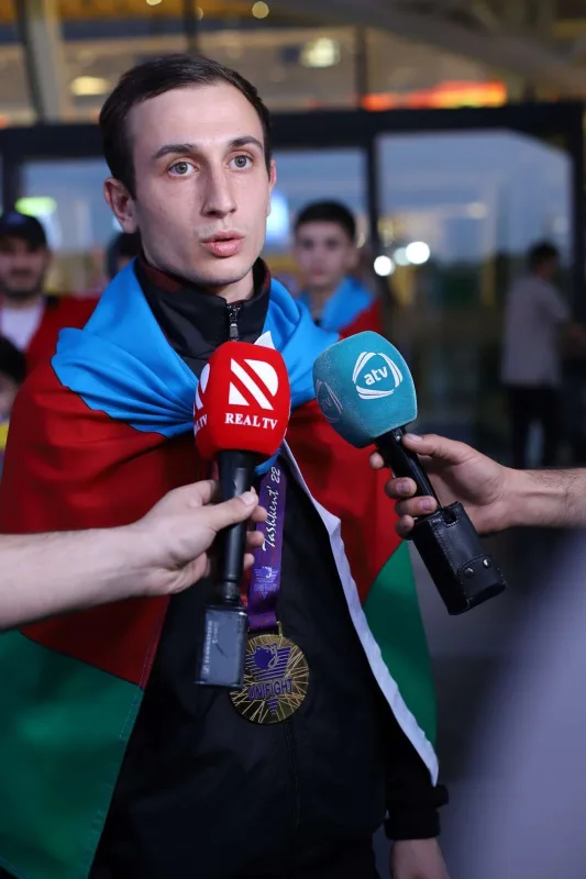 Dünya çempionatından 13 medalla qayıtdıq!