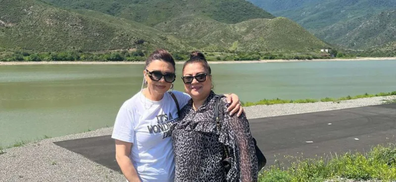 Xalq artistləri Suqovuşanda