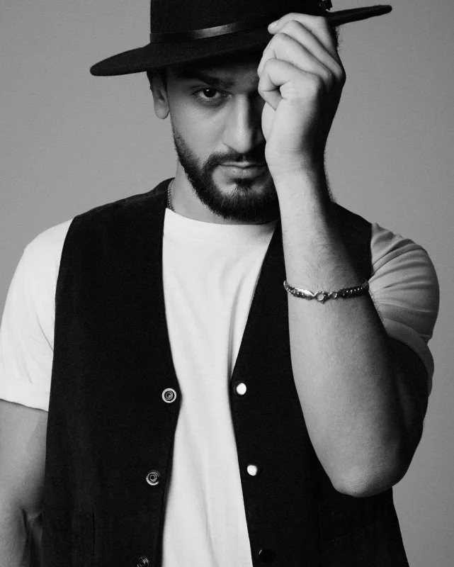 “Evlənəcəm, amma Coni ilə yox”