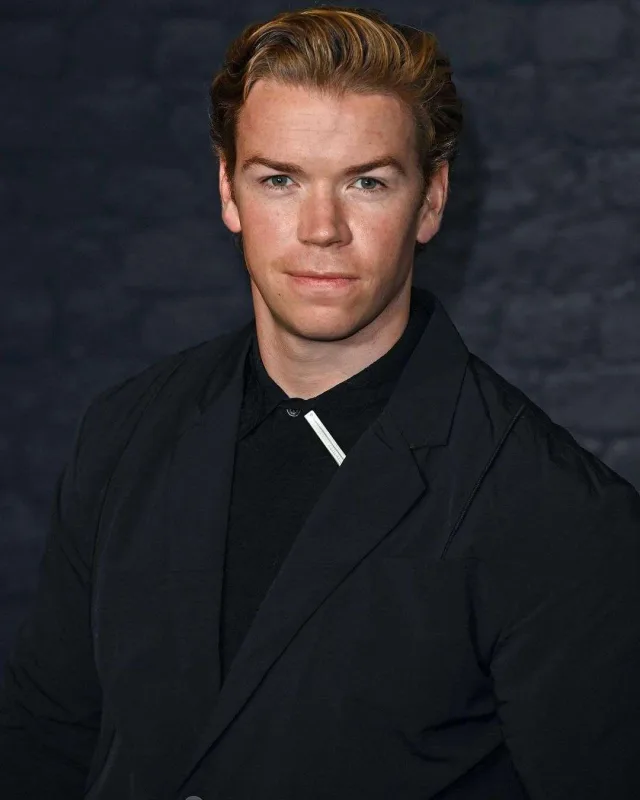 Qırmızı xalıda Ceyms Bond rüzgarı