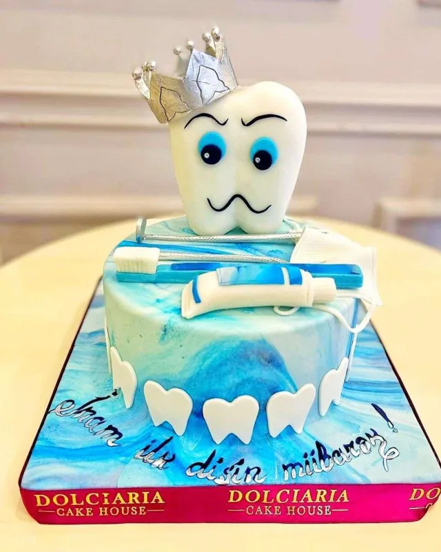 “İnamın ilk dişi mübarək”