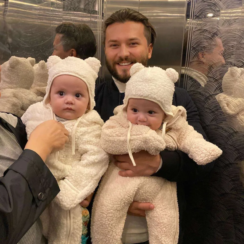 Ayselin keçmiş əri sevgilisi ilə fotosunu paylaşdı