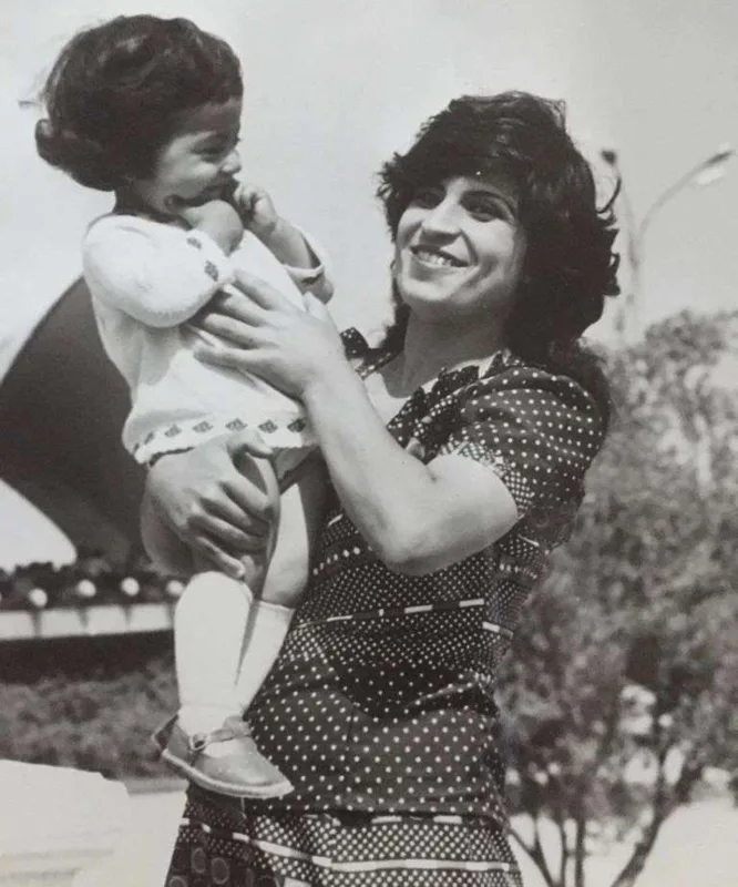 Anası ilə bənzərliyi diqqət çəkdi