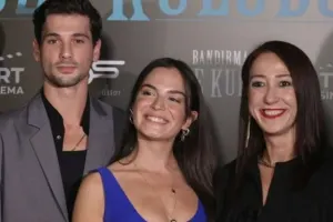 Aslıdan həmkarına hörmətsizlik!