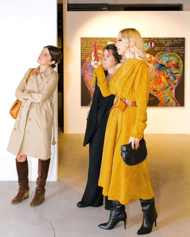 Hadisenin sərgi tərzi