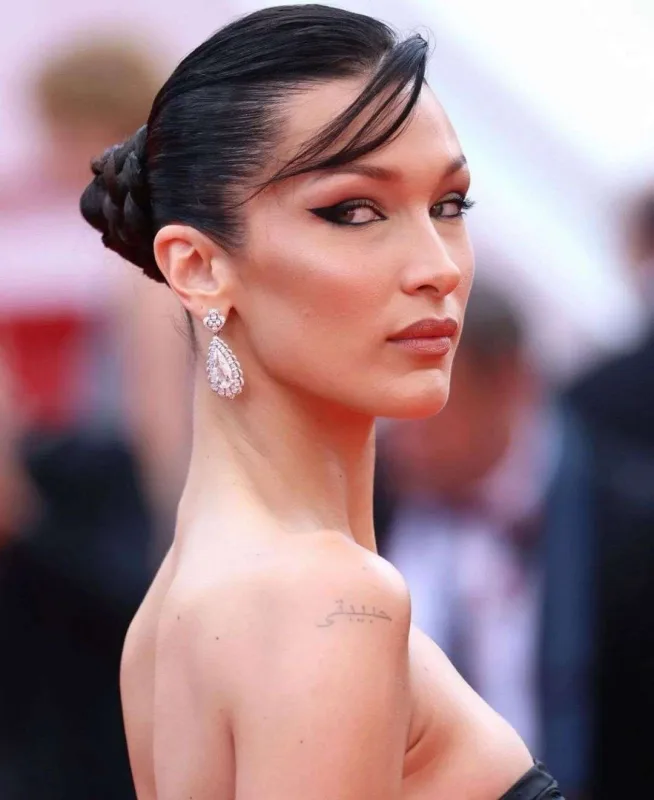 Bella planetin ən dəbli insanı seçildi