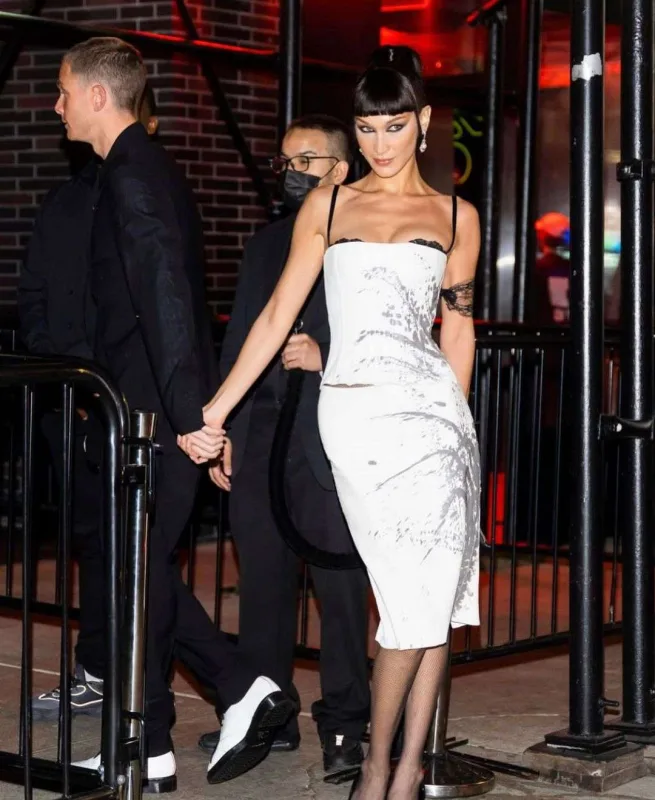 Bella planetin ən dəbli insanı seçildi