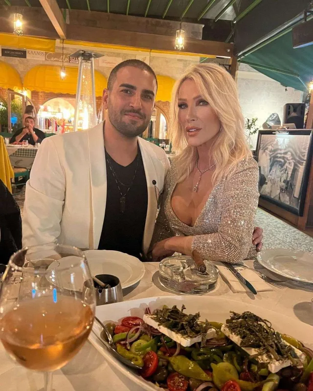 Yumurtalıqlarını dondurub