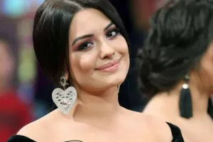 İnstaqramı açan kimi əri ilə şəklini paylaşdı