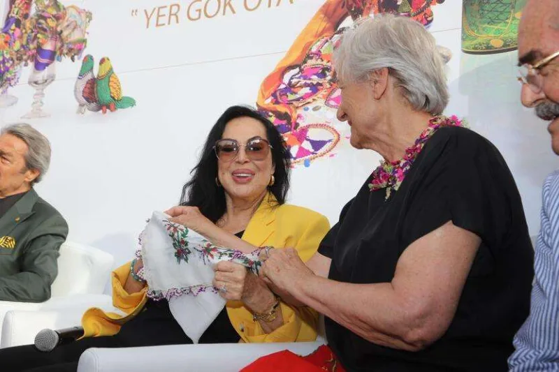 Türkan Şoray və Kadir İnanır illər sonra