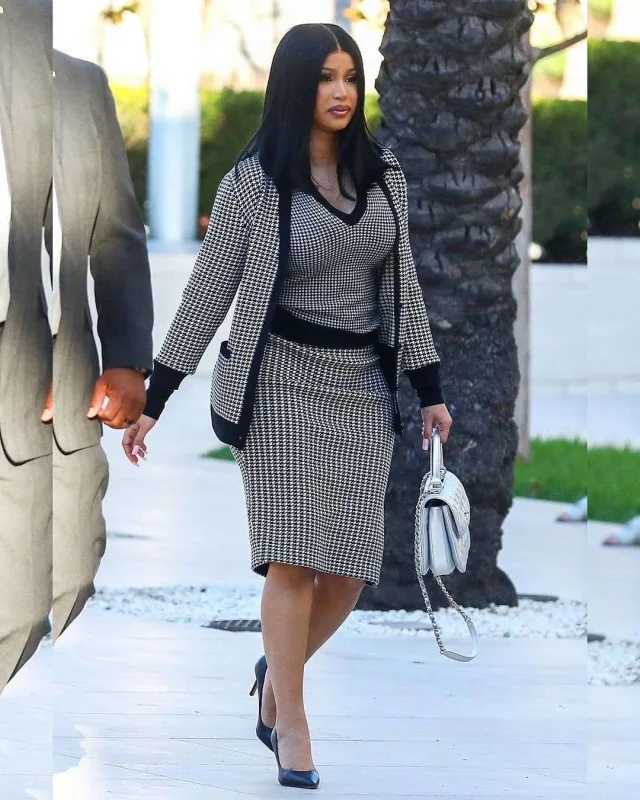 Kardinin məhkəmə “look”ları