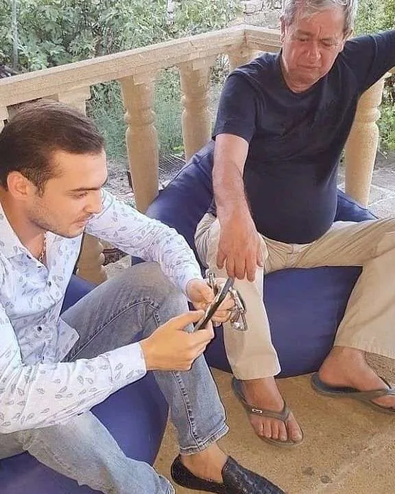 Emildən qayınatasına təbrik