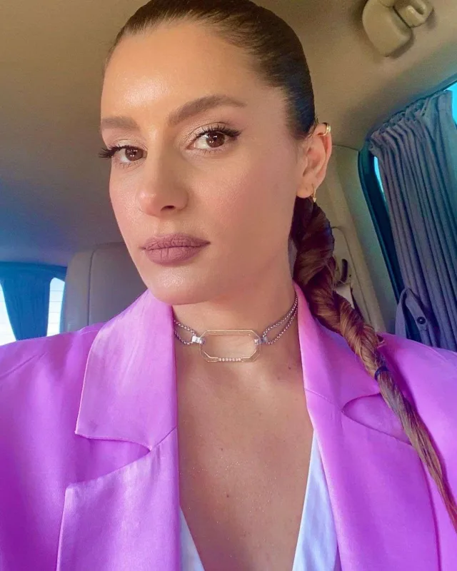 İllər sonra bacısını tapdı