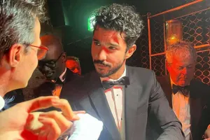 Kaan Ceyms Bond partisində