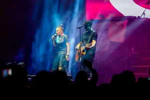 Sevdayla “Manga” eyni səhnədə!