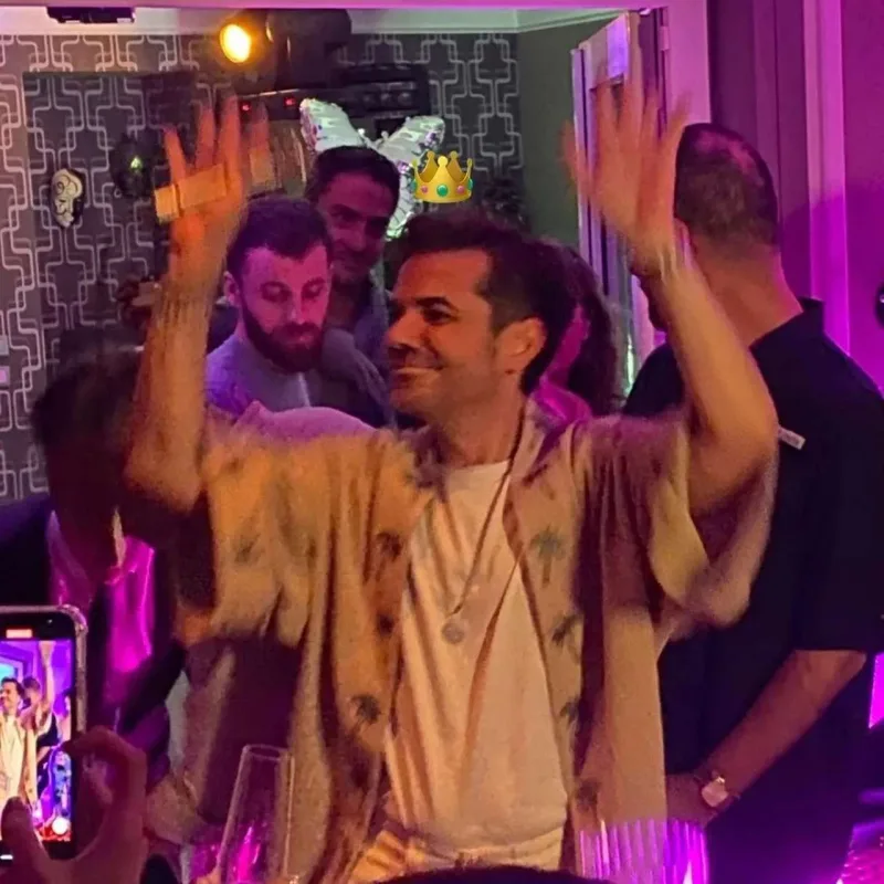 Kenan 48 yaşını keçirdi