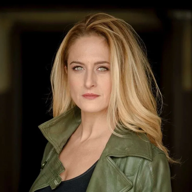 Xərçəngə qalib gələn aktrisadan tətil keyfi