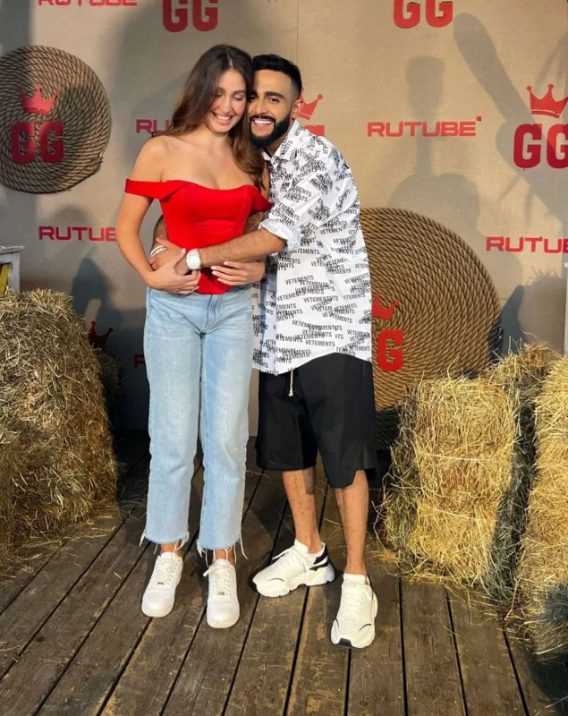 Ulduzlar Hüseynin ad günündə