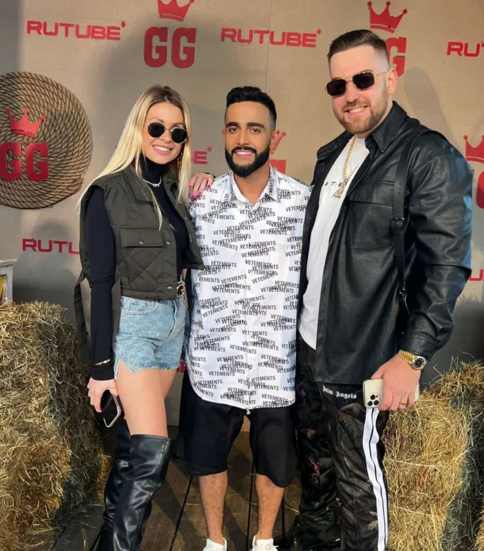 Ulduzlar Hüseynin ad günündə