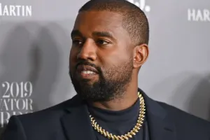 Məşhur brend paylaşımlarına görə Kanyeni “sildi”