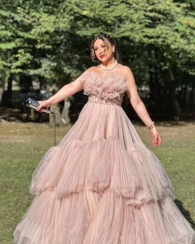 Damla “Camdaki Kız”ı təkrarladı