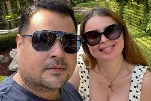 Sevda ilə ərinin hamiləlik müzakirəsi