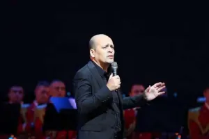 Teymur Əmrah Xalq artistləri ilə... - Foto