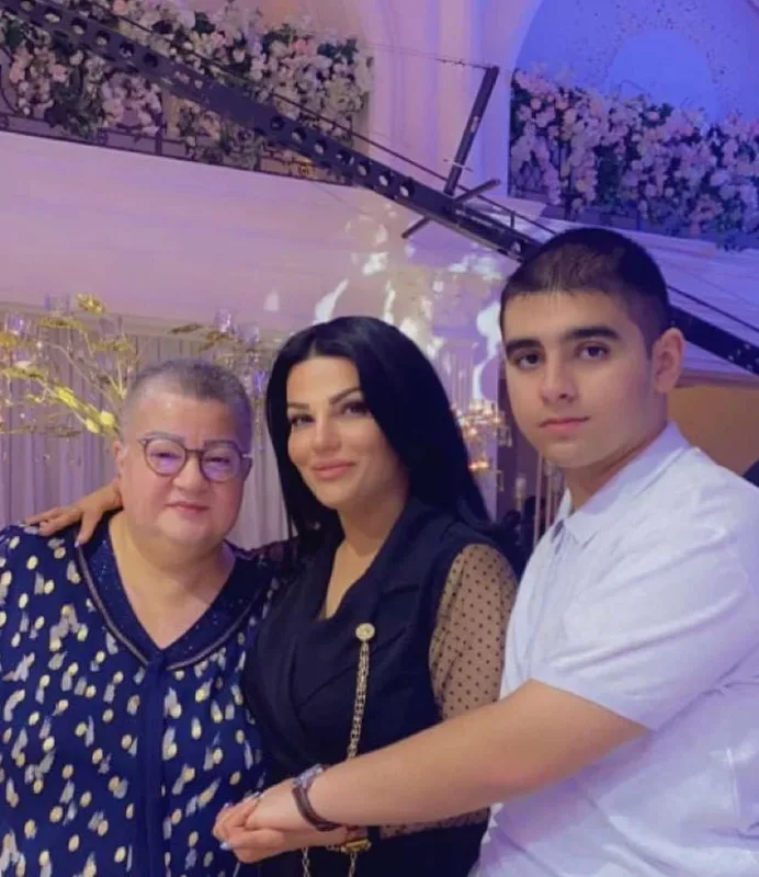 Könül Xasıyeva onlardan kömək istədi