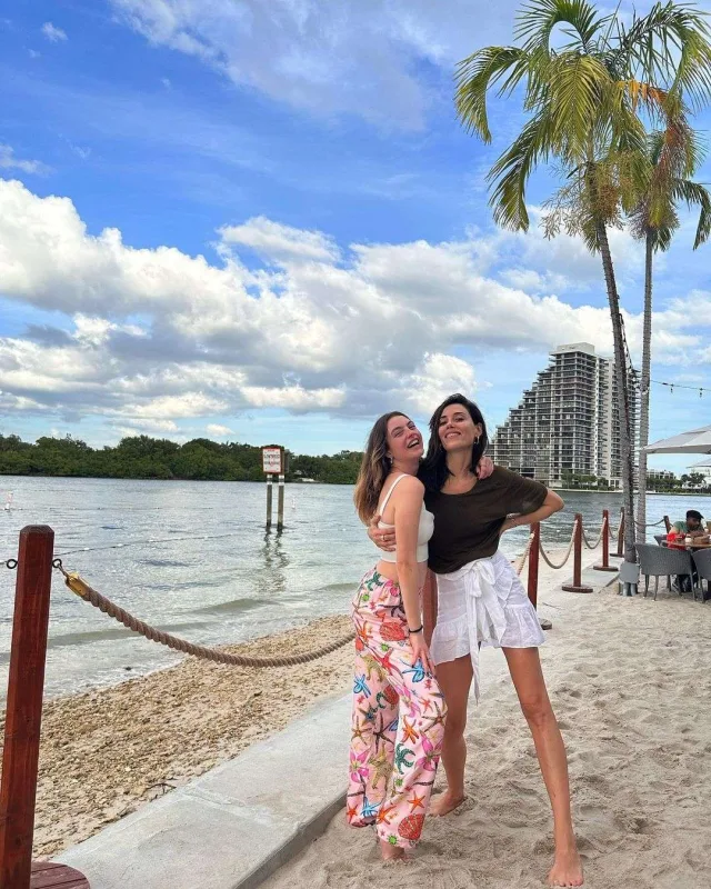 “Sadakatsiz”in ulduzları Mayamidə görüşdü