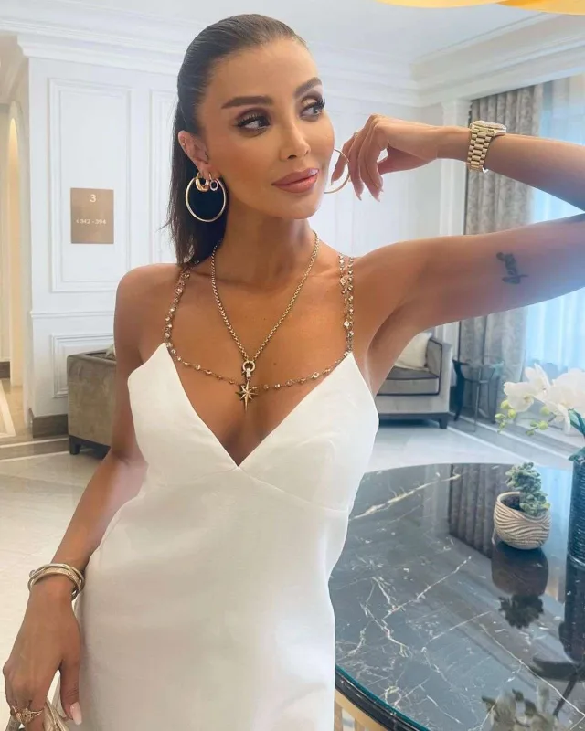 İrem növbəti dəfə Bakıya gəlir