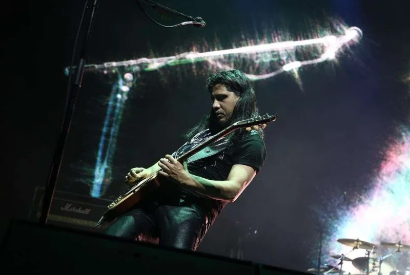 “Mor ve ötesi” Bakı konsertini paylaşdı