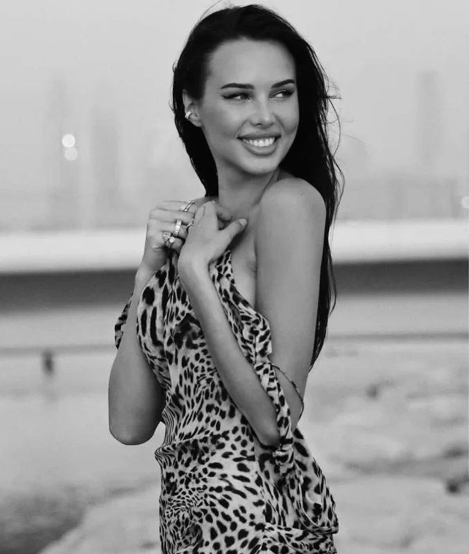 Zorakılığa məruz qaldığını açıqladı