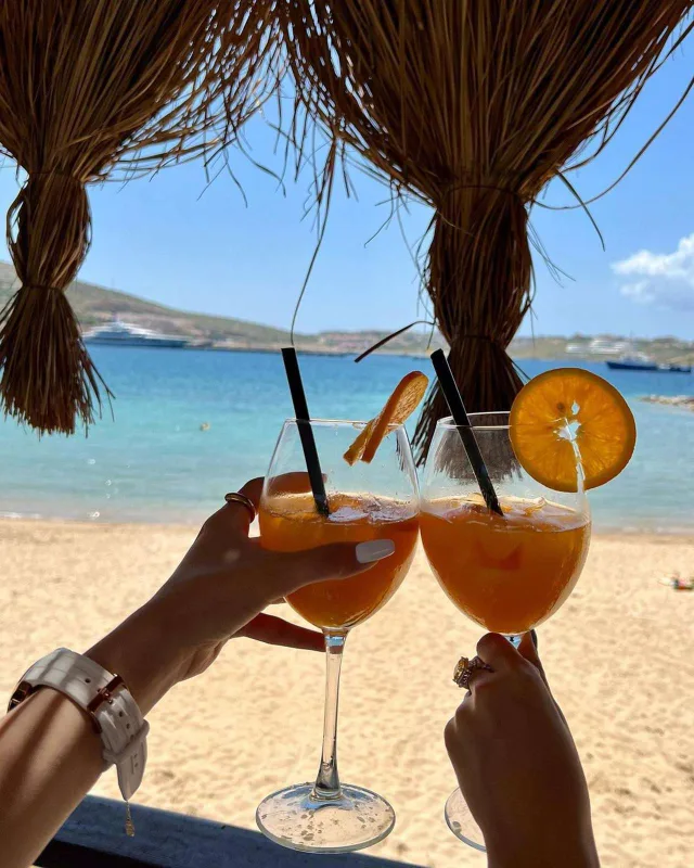 Mələkxanım Eyyubovanın qızının tətil fotoları