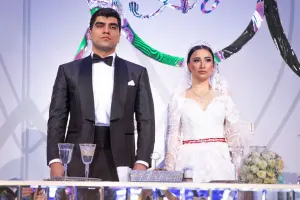 Xatunun oğlunun toyu oldu- Video