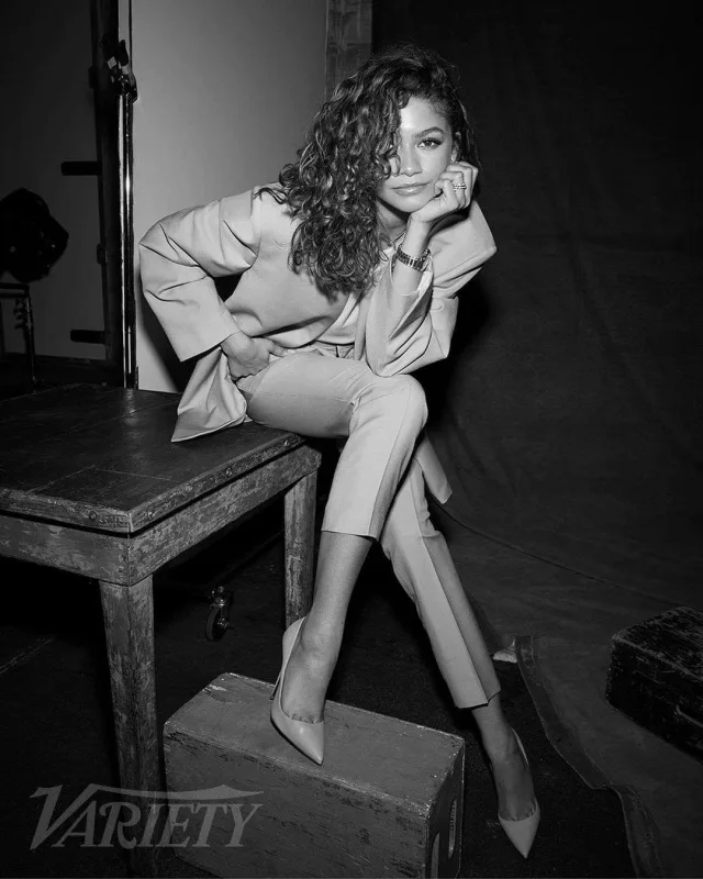 Birlikdə kamera qarşısına keçdilər