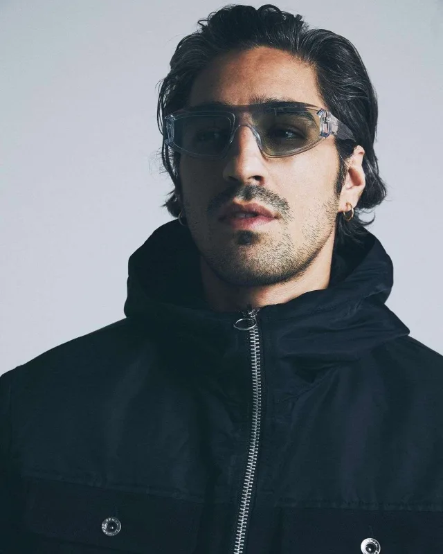 Çağla fotoqraf sevgilisiylə ayrıldı    