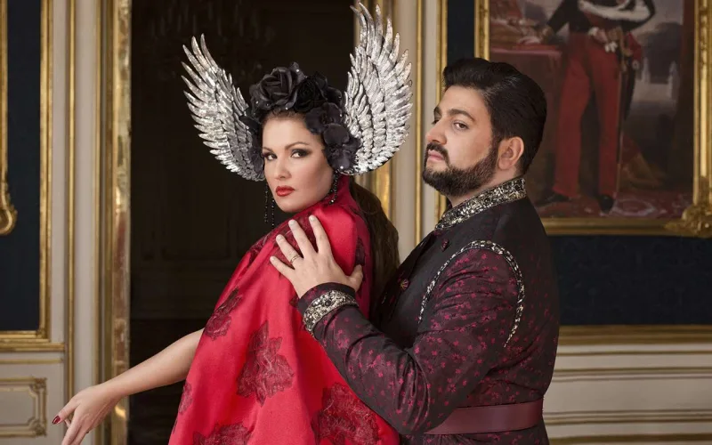 Yusif Boçellinin villasında qonaq olacaq