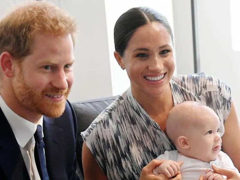 Şahzadənin qızını Kraliçaya bənzətdilər