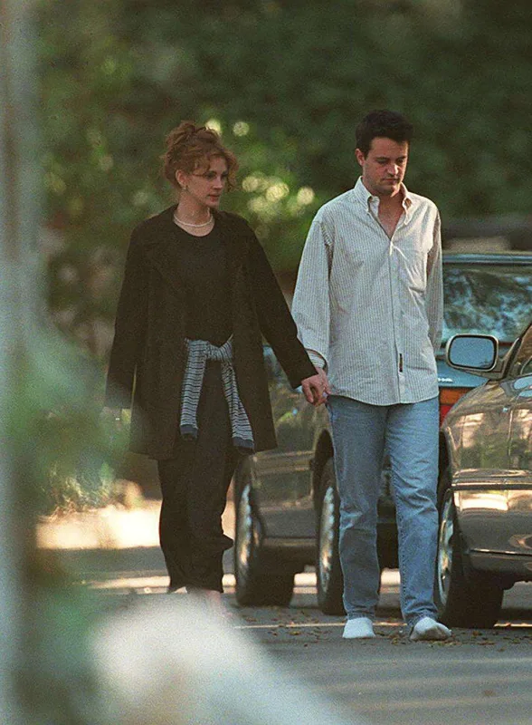 Tərk edilməkdən qorxduğu üçün ayrılıb