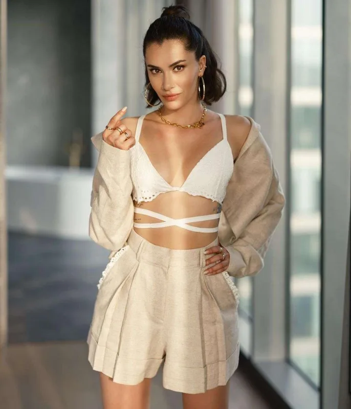 Bu serialda tərəf müqabili oldular