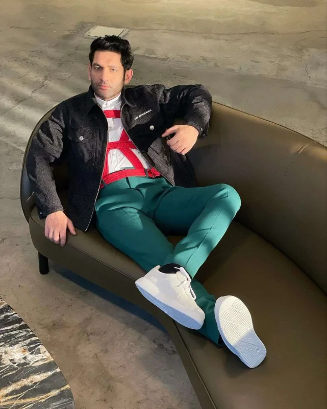 Bu serialda tərəf müqabili oldular