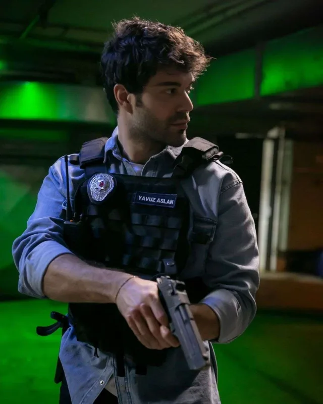 “Arka sokaklar” 17 il sonra kanal dəyişdirir