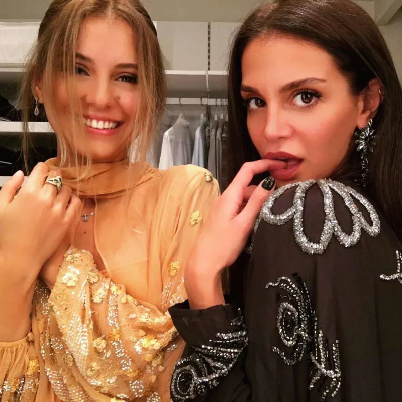 “Hepsi” üzvləri uşaqları ilə