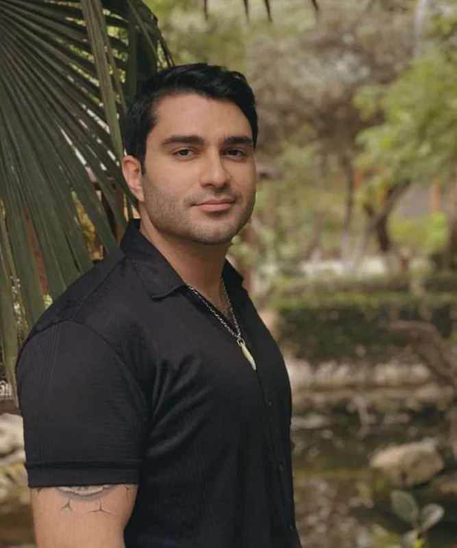 “Sənin üçün çox şeyi qurban verdim”