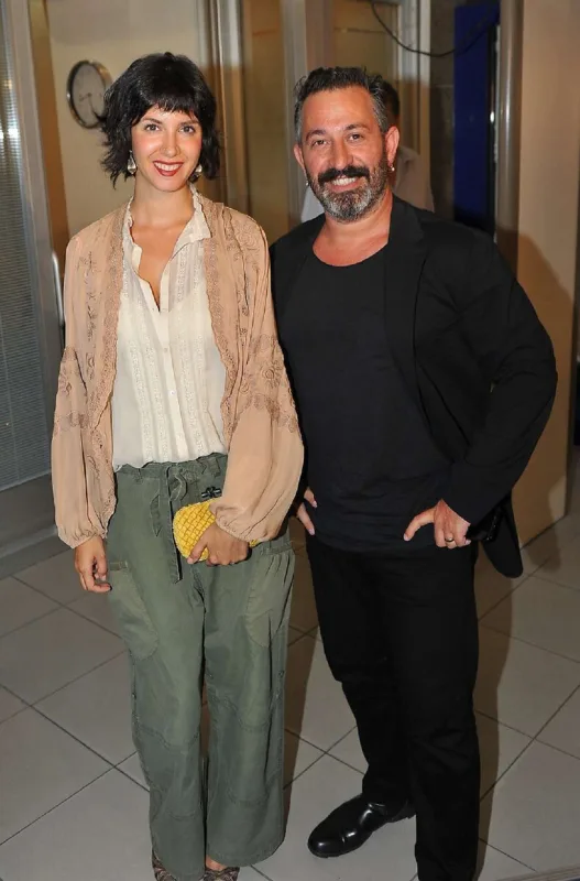 Ayda 10 min dollar ödəməyə davam edəcək