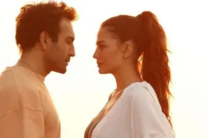 Demet bu dəfə Buğrayla baş rola çəkildi