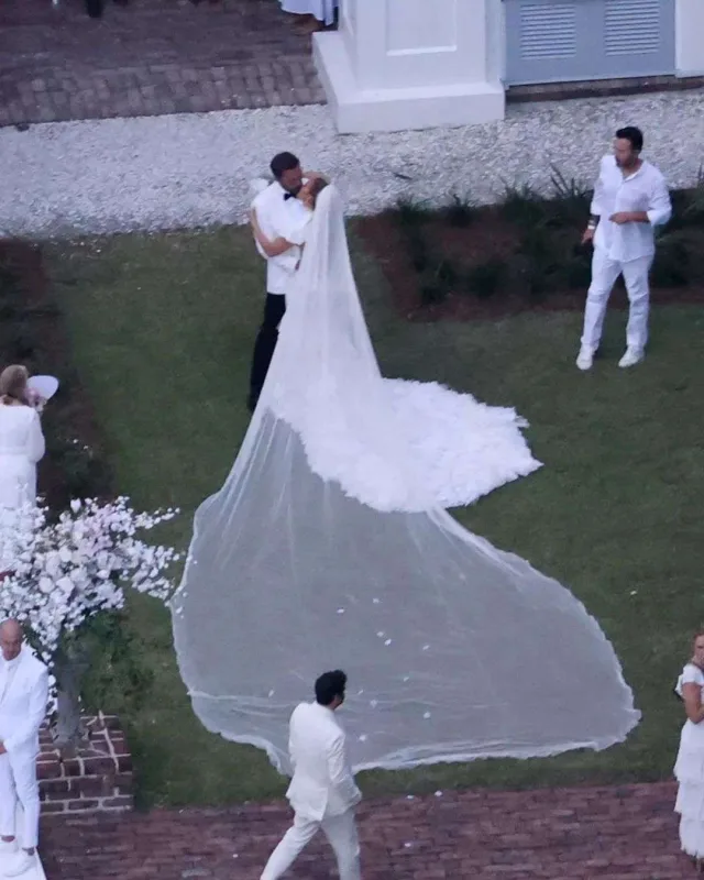 CeyLonun toyundan ilk fotolar