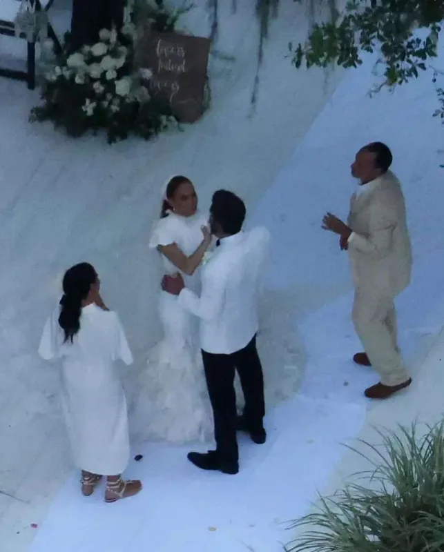 CeyLonun toyundan ilk fotolar