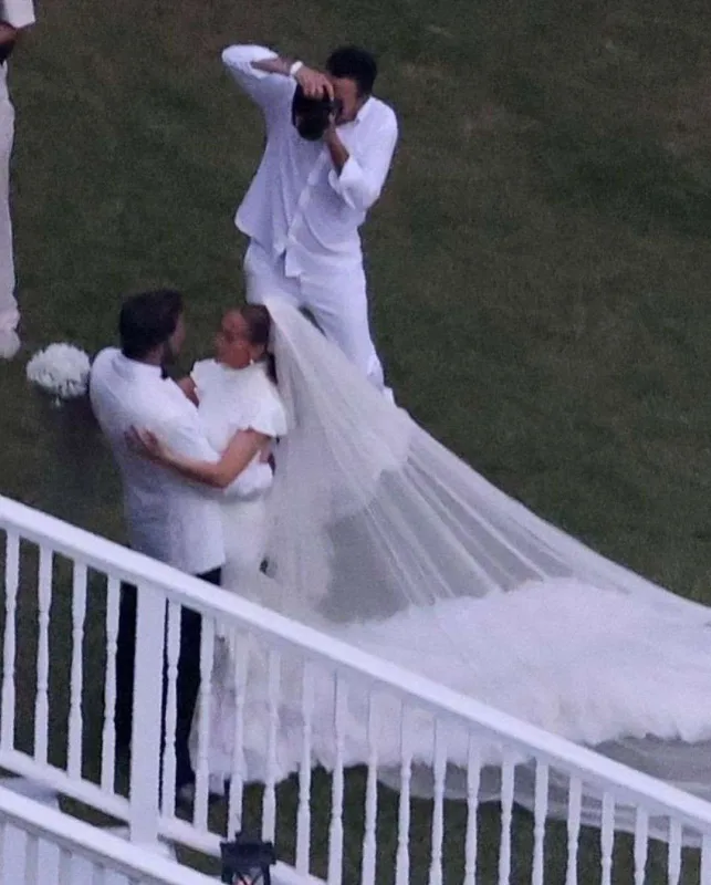 CeyLonun toyundan ilk fotolar