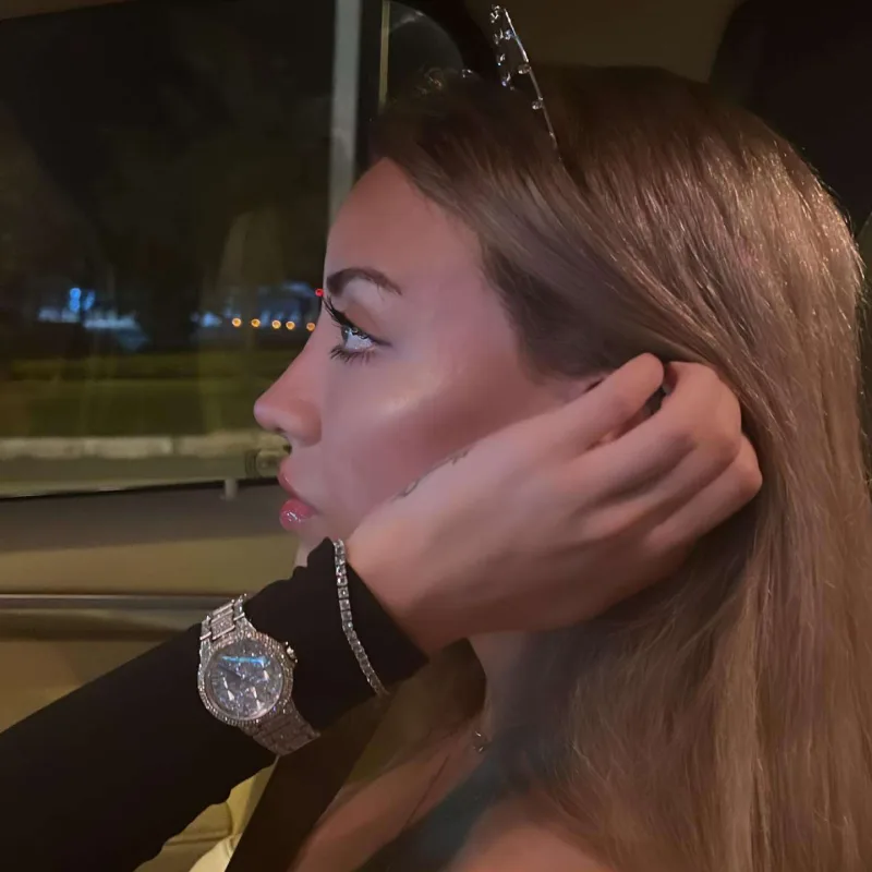 100 lirəni tualetə atan Mika saxlanıldı